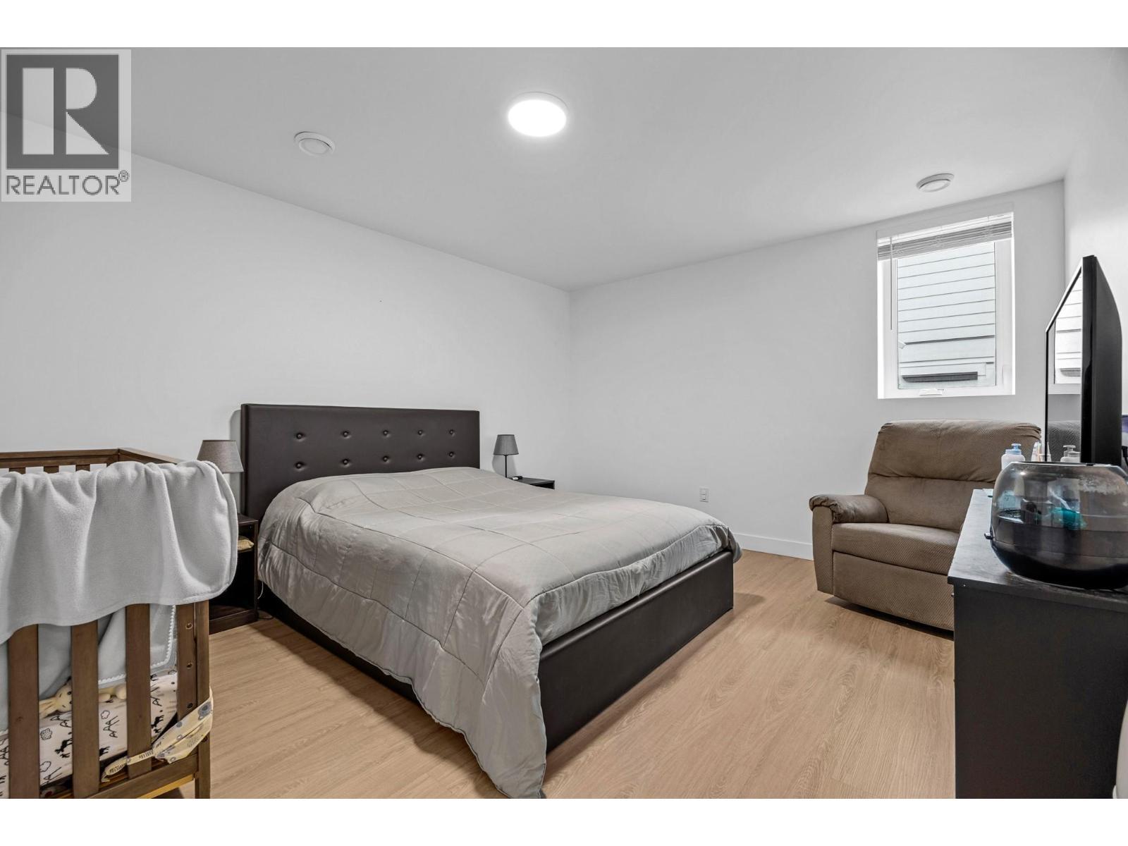 921 Mt Griffin Road Lot# 031-034-98, Vernon, BC - Indoor Photo Showing Bedroom