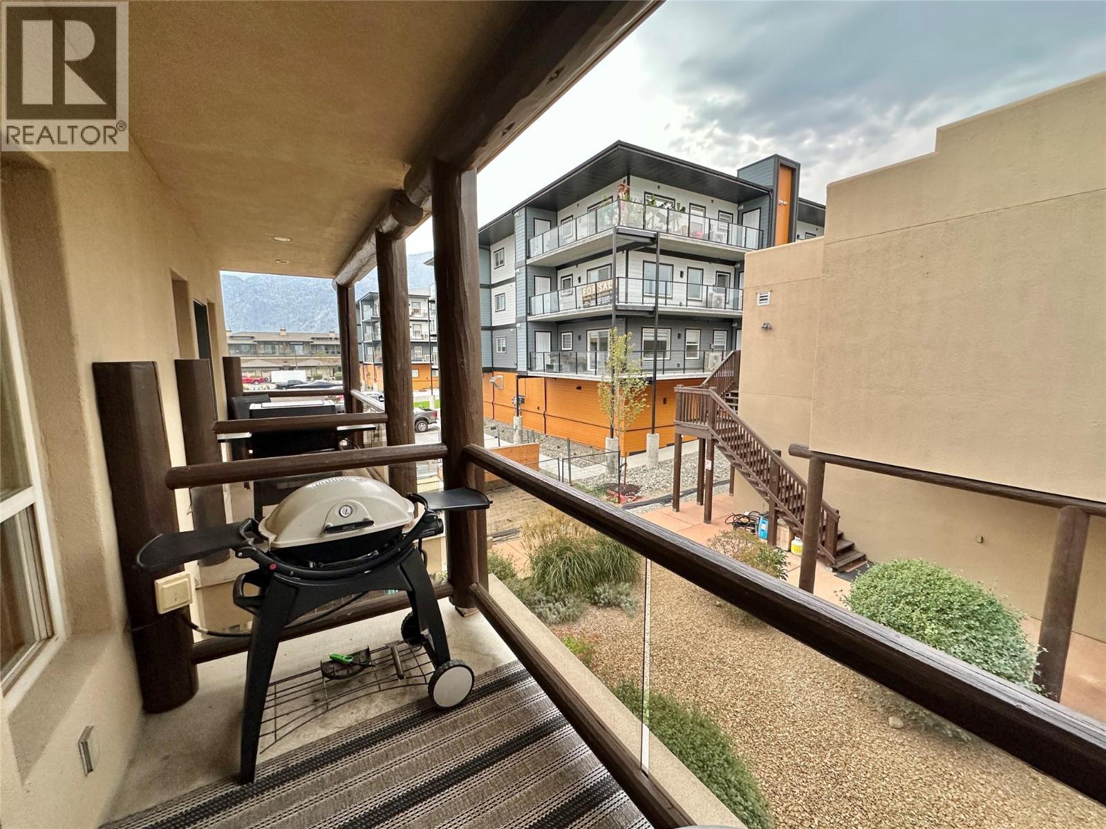 5401 Lakeshore Drive Unit# 205, Osoyoos, BC - Outdoor With Exterior