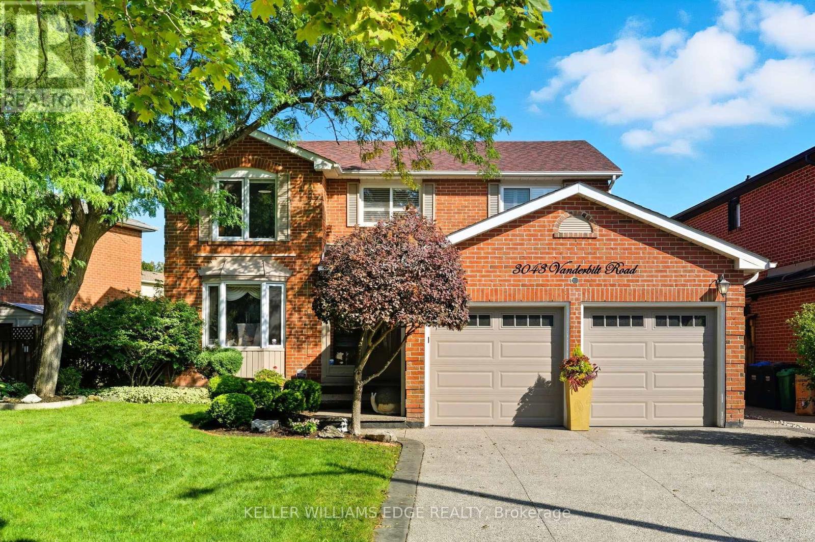 3043 Vanderbilt Road, Mississauga, ON - Outdoor