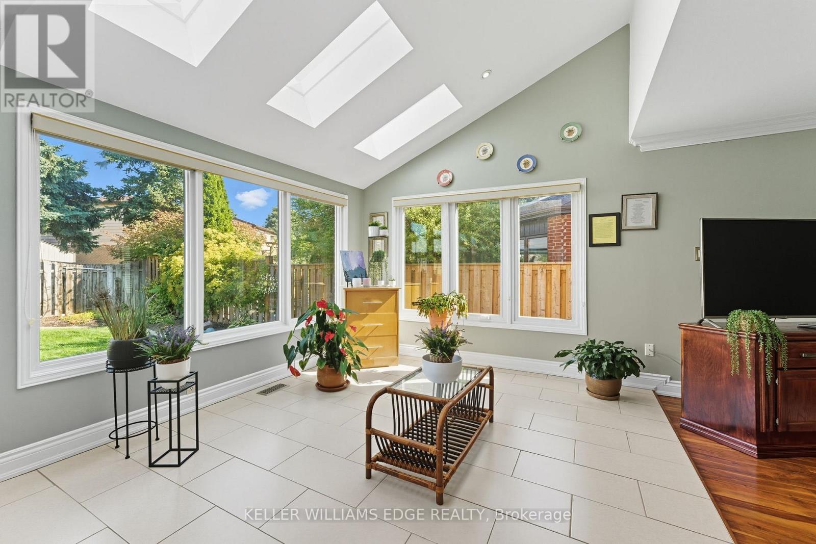 3043 Vanderbilt Road, Mississauga, ON - Indoor Photo Showing Other Room