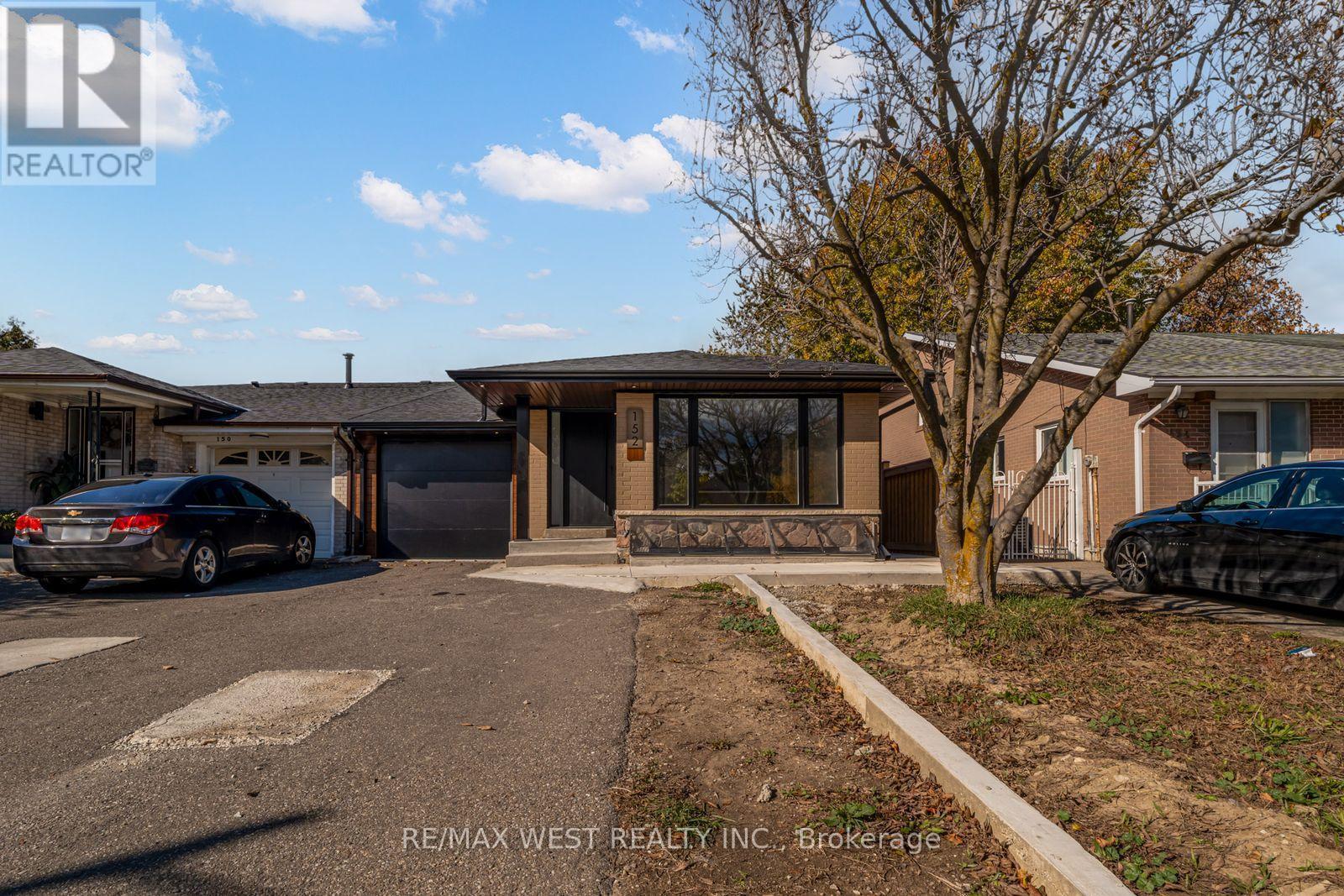 Main - 152 Clarence Street, Brampton, ON - Outdoor