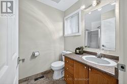 3 piece ensuite & walk-in closet in primary -