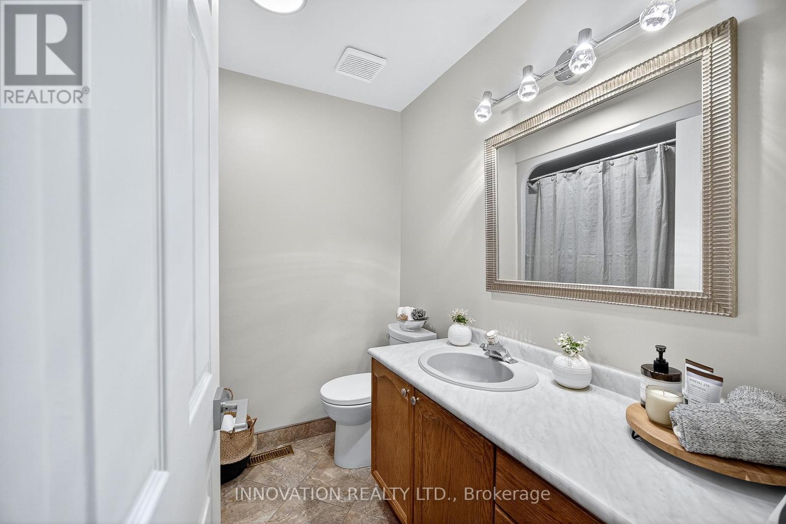 30 Randall James Drive, Ottawa, ON - Indoor Photo Showing Bathroom