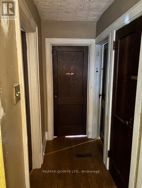 1392 Queensborough Road, Tweed (Elzevir (Twp)), ON - Indoor Photo Showing Other Room