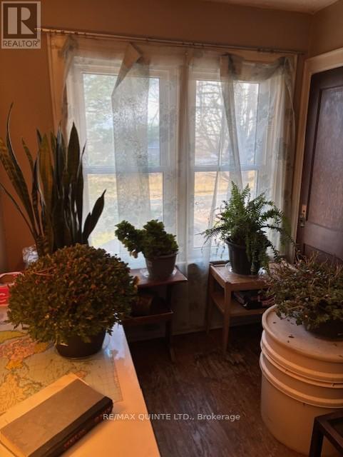 1392 Queensborough Road, Tweed (Elzevir (Twp)), ON - Indoor Photo Showing Other Room