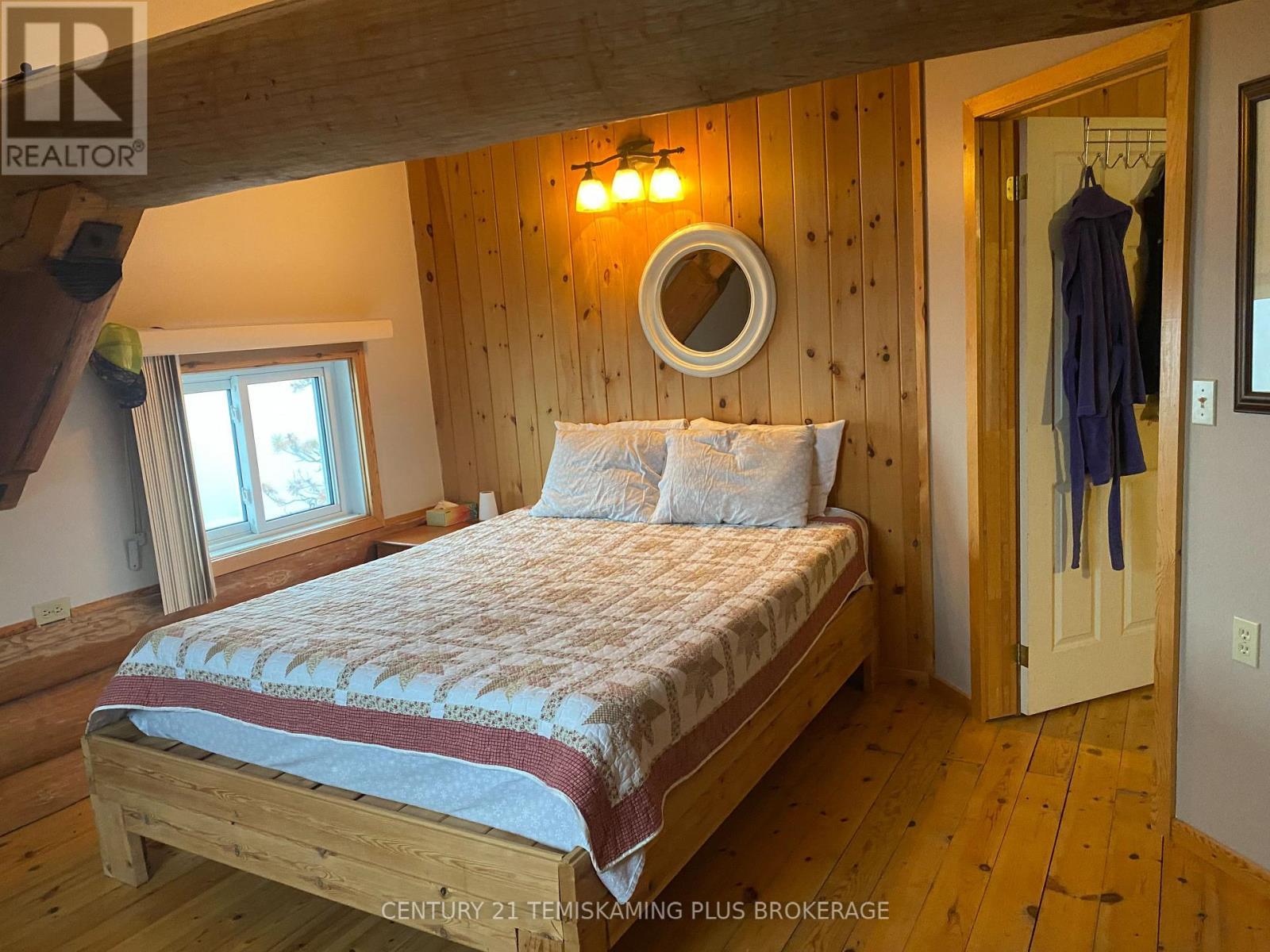 1 Weekes Island, Englehart (Central Timiskaming), ON - Indoor Photo Showing Bedroom