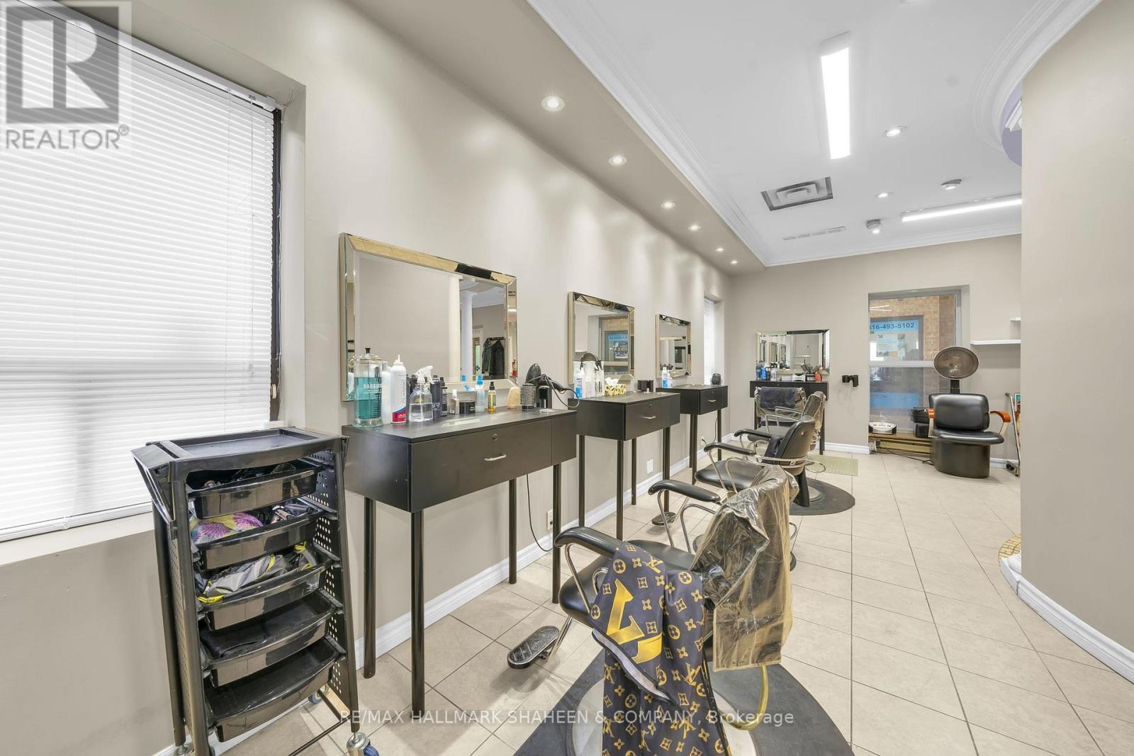 4823 Leslie Street, Toronto, ON