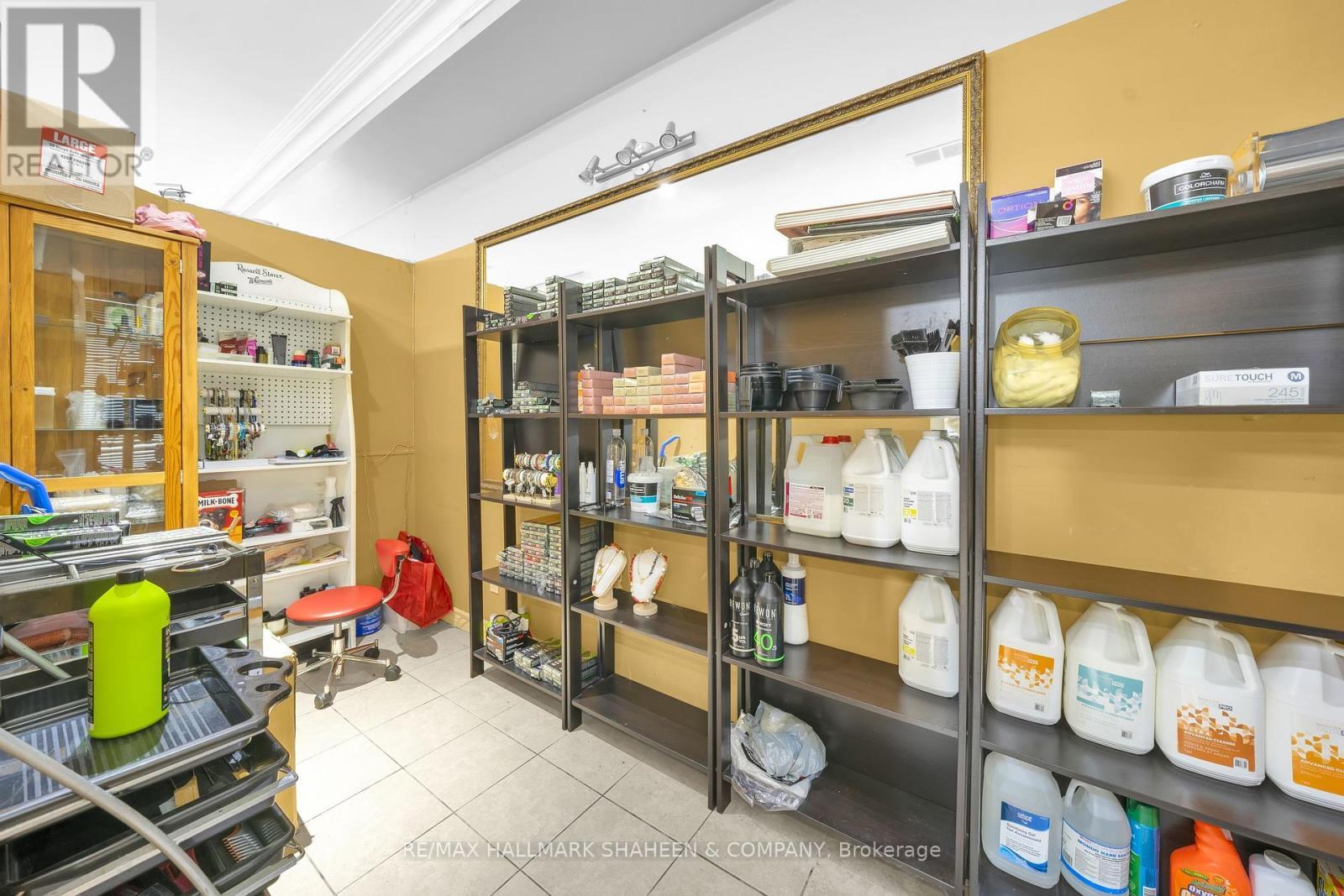 4823 Leslie Street, Toronto, ON