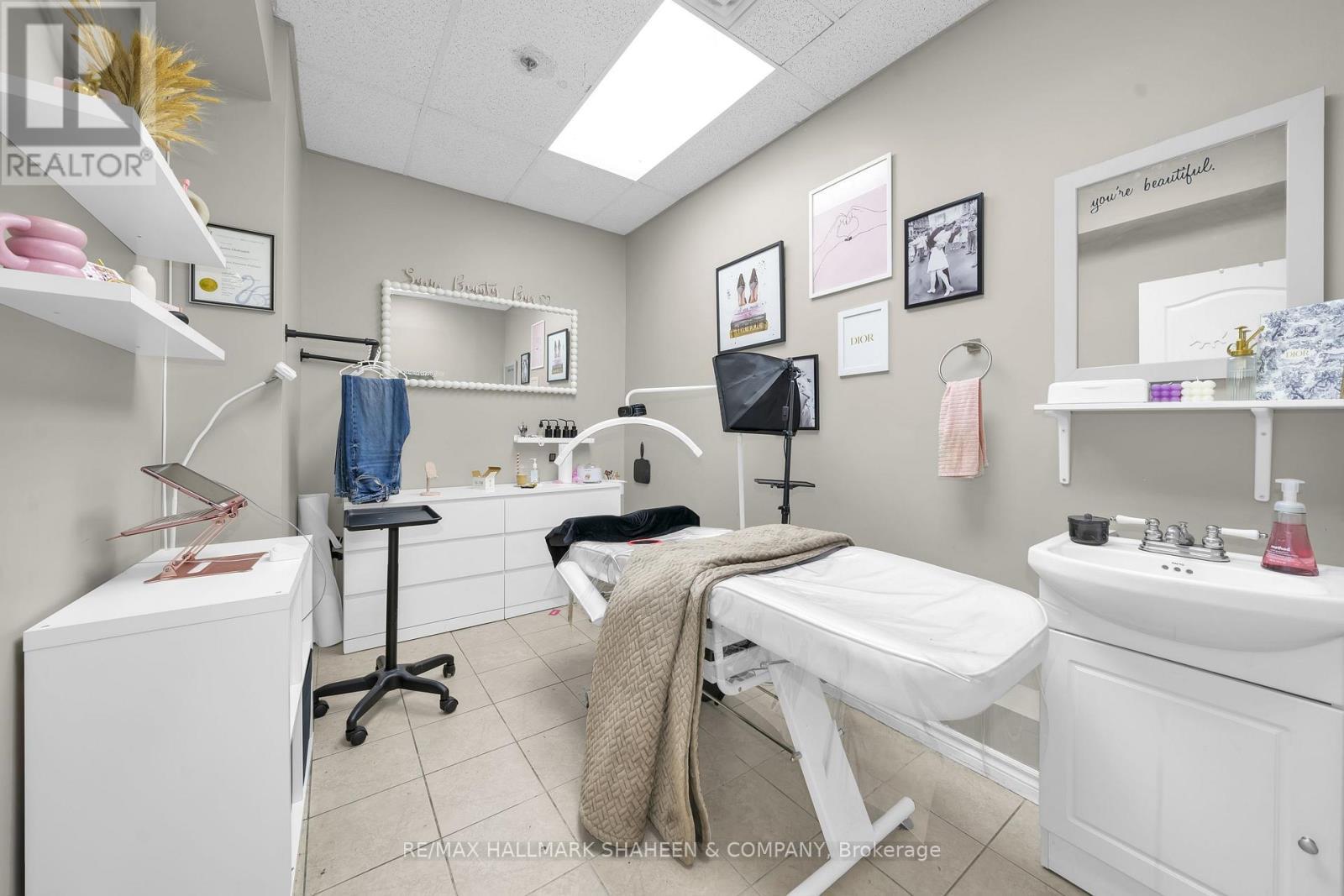 4823 Leslie Street, Toronto, ON