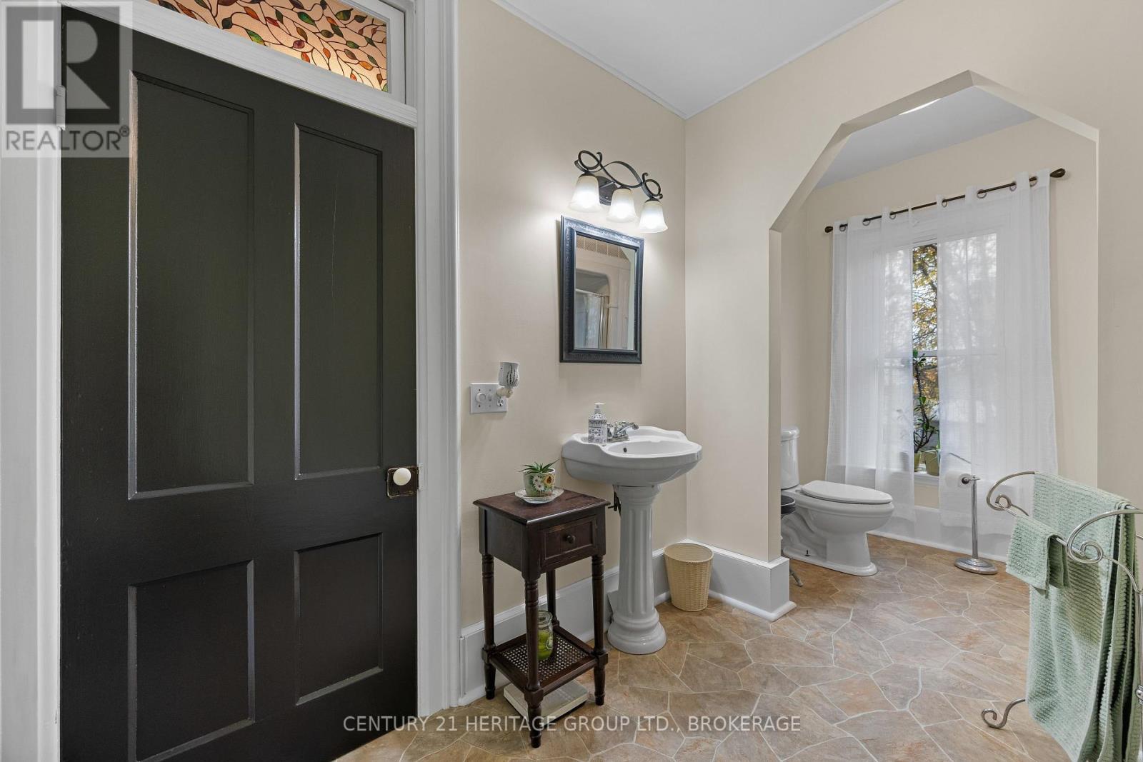 4734 County Rd 2, Asphodel-Norwood, ON - Indoor Photo Showing Bathroom