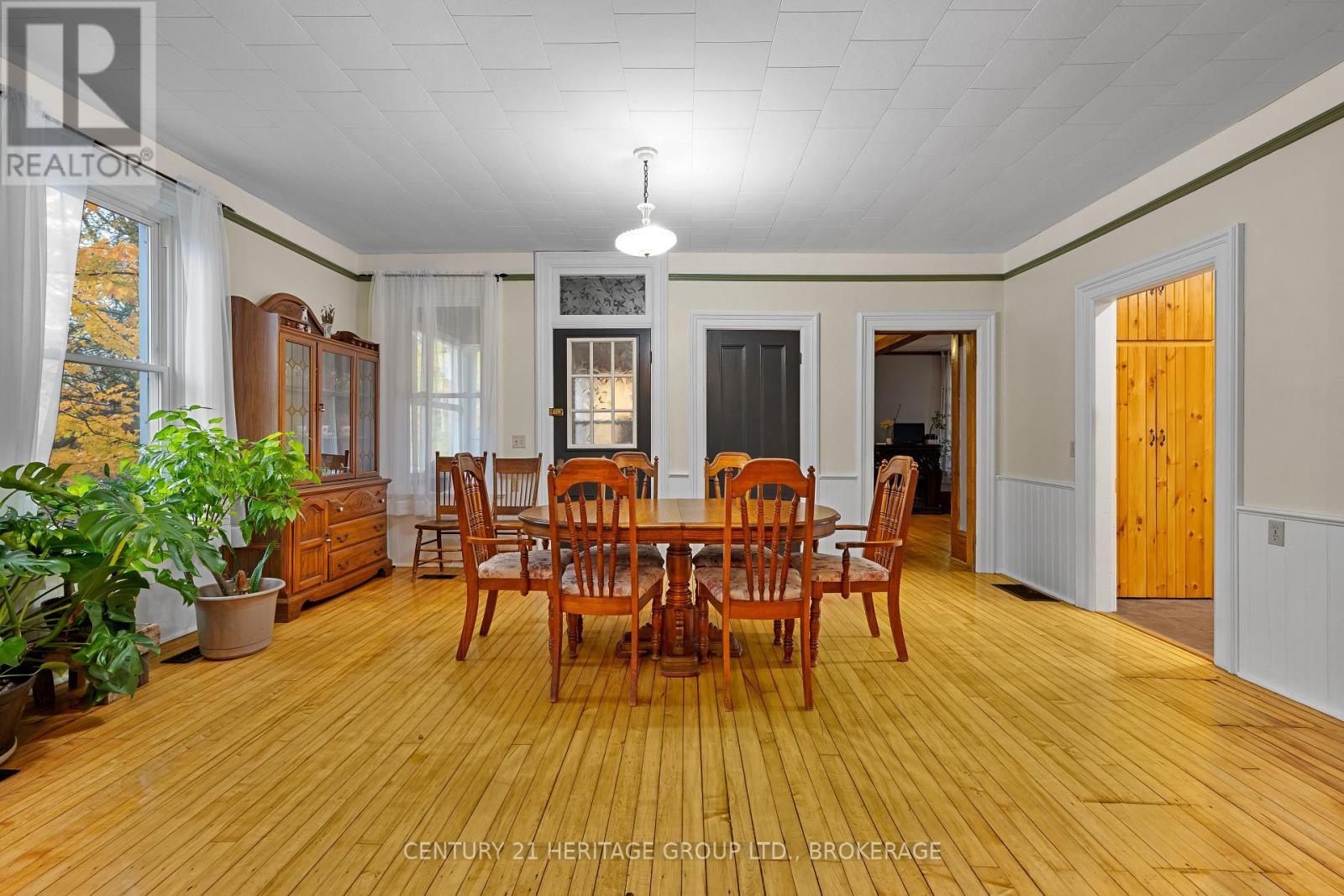 4734 County Rd 2, Asphodel-Norwood, ON - Indoor Photo Showing Dining Room