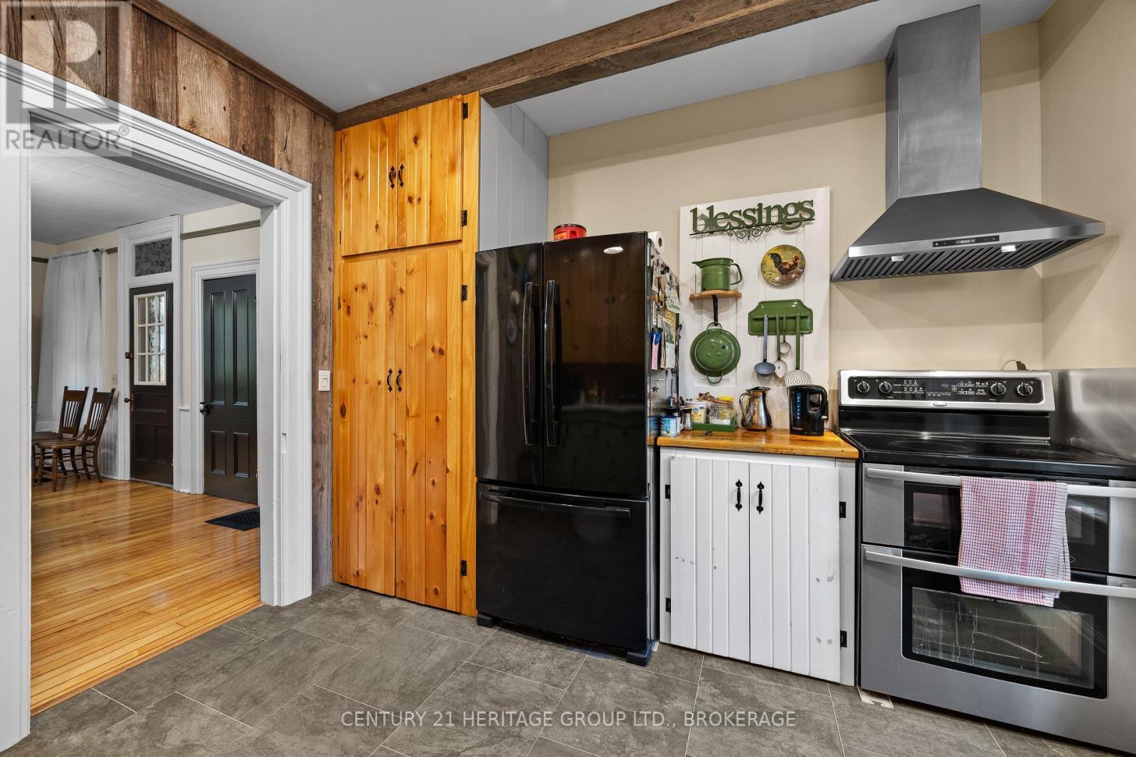 4734 County Rd 2, Asphodel-Norwood, ON - Indoor Photo Showing Kitchen