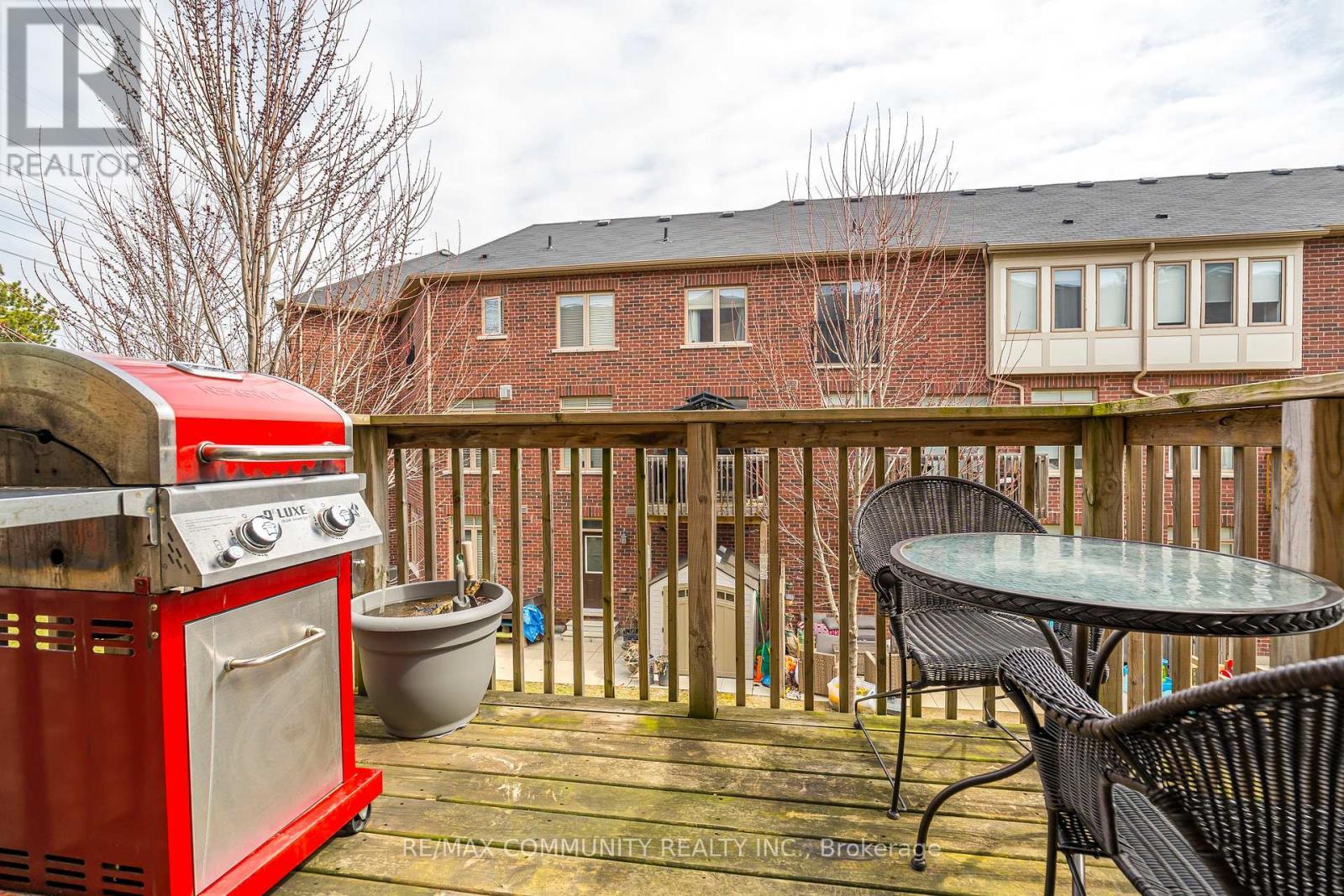 2057 Cliff Road, Mississauga, ON - Outdoor With Deck Patio Veranda With Exterior