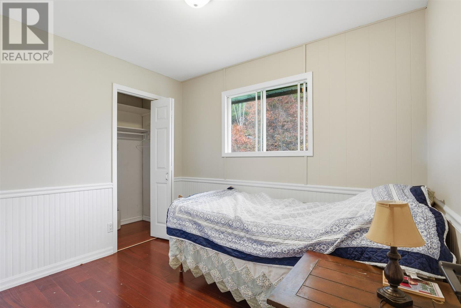 1039 Sheppards Ln, Spragge, ON - Indoor Photo Showing Bedroom