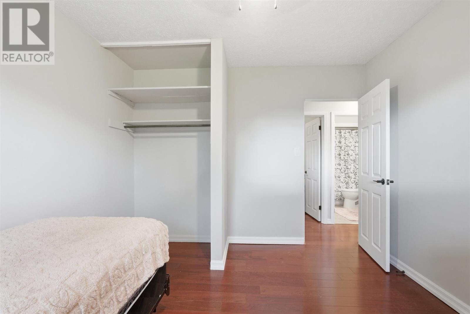 1039 Sheppards Ln, Spragge, ON - Indoor Photo Showing Bedroom