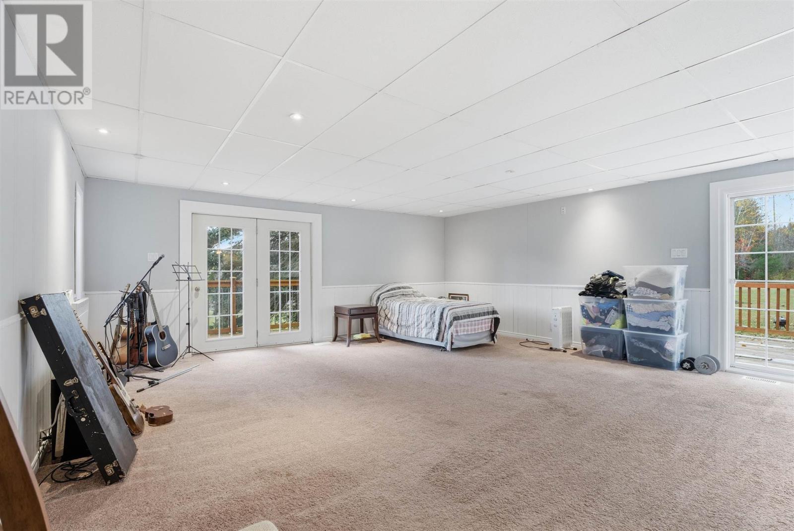 1039 Sheppards Ln, Spragge, ON - Indoor