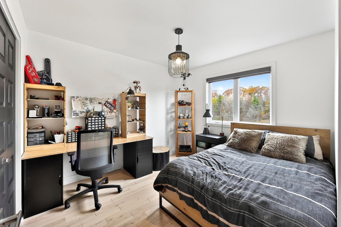 Chambre à coucher - 131 Av. Du Littoral, Saint-Paul, QC - Indoor Photo Showing Bedroom