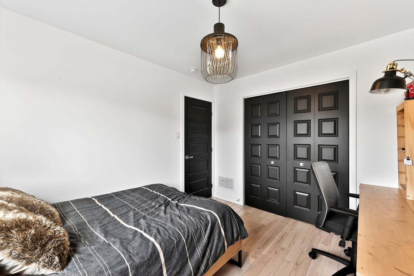 Chambre à coucher - 131 Av. Du Littoral, Saint-Paul, QC - Indoor Photo Showing Bedroom