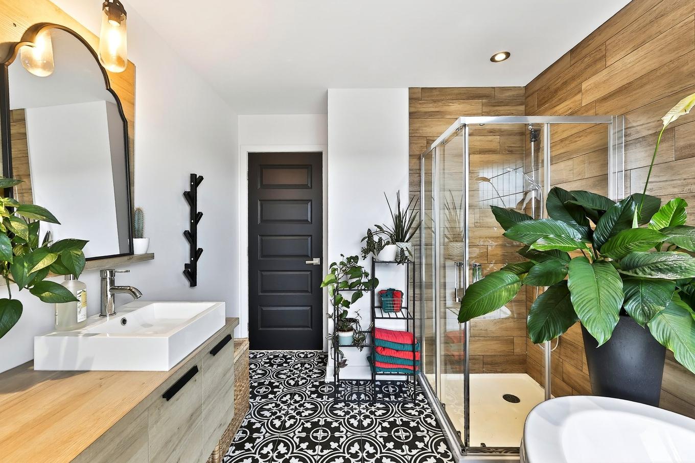 Salle de bains - 131 Av. Du Littoral, Saint-Paul, QC - Indoor Photo Showing Bathroom