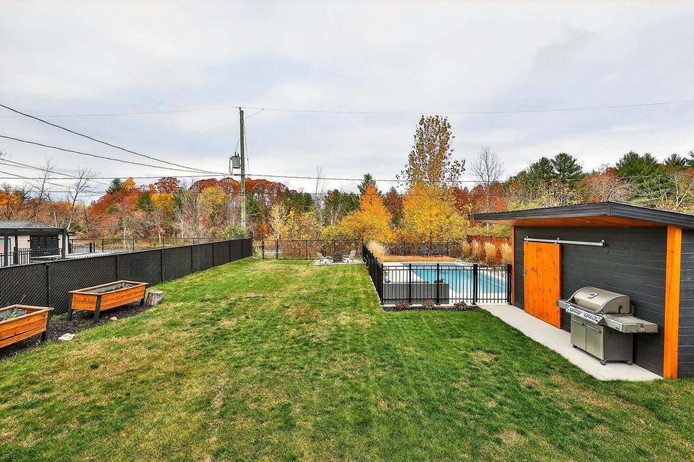 Cour - 131 Av. Du Littoral, Saint-Paul, QC - Outdoor