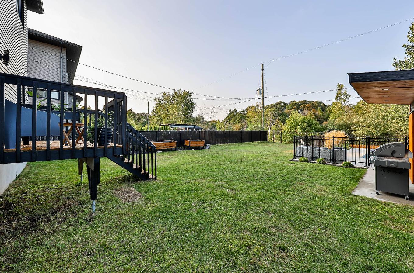 Cour - 131 Av. Du Littoral, Saint-Paul, QC - Outdoor