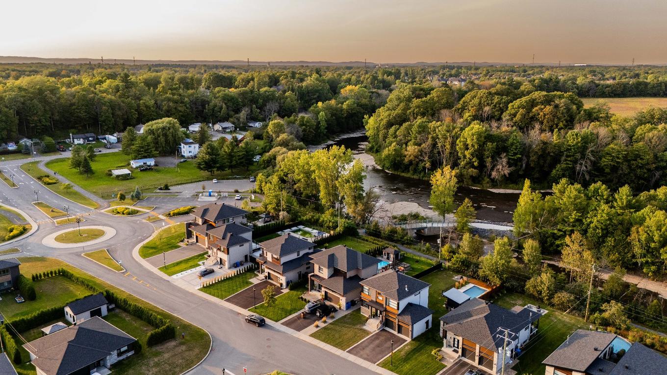 Photo aérienne - 131 Av. Du Littoral, Saint-Paul, QC - Outdoor With View