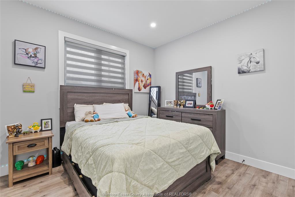 1067 Maple Avenue, Kingsville, ON