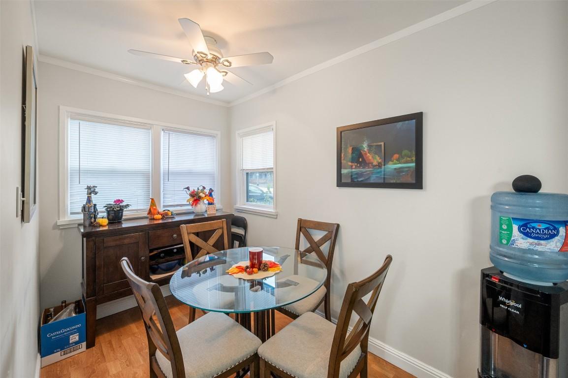 598 Van Horne Street, Penticton, BC - Indoor Photo Showing Dining Room