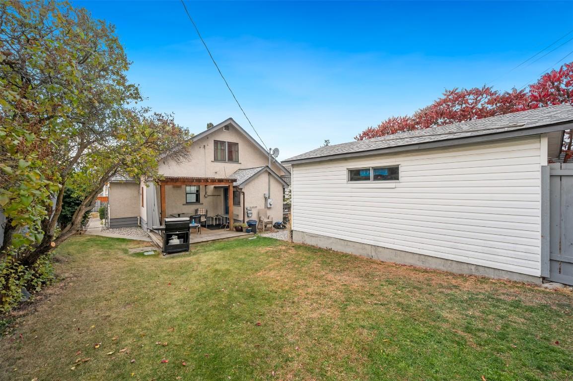 598 Van Horne Street, Penticton, BC - Outdoor