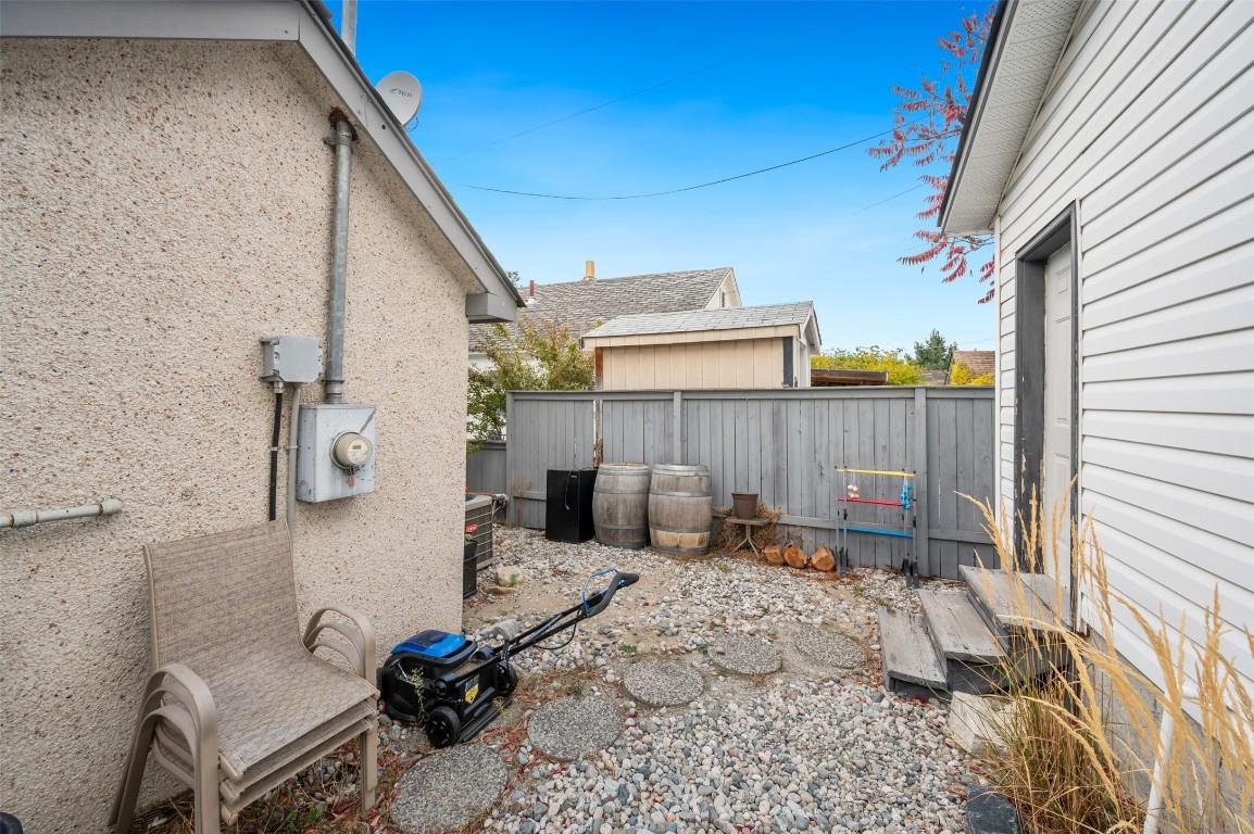 598 Van Horne Street, Penticton, BC - Outdoor With Exterior