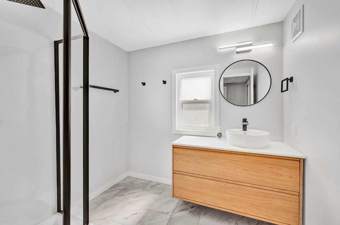 14-851 Old North Thompson Highway, Clearwater, BC