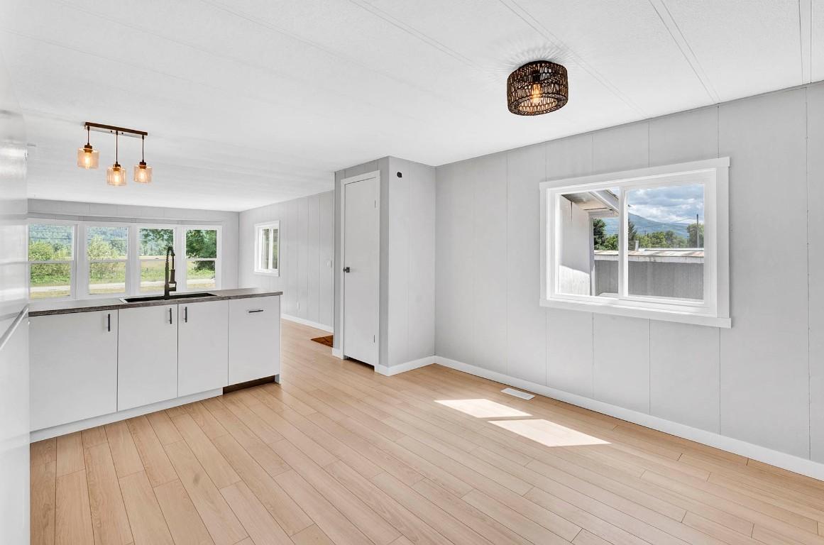 14-851 Old North Thompson Highway, Clearwater, BC