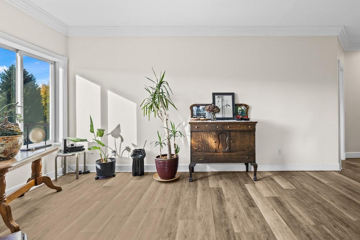 203-1940 Richter Street, Kelowna, BC - Indoor With Fireplace