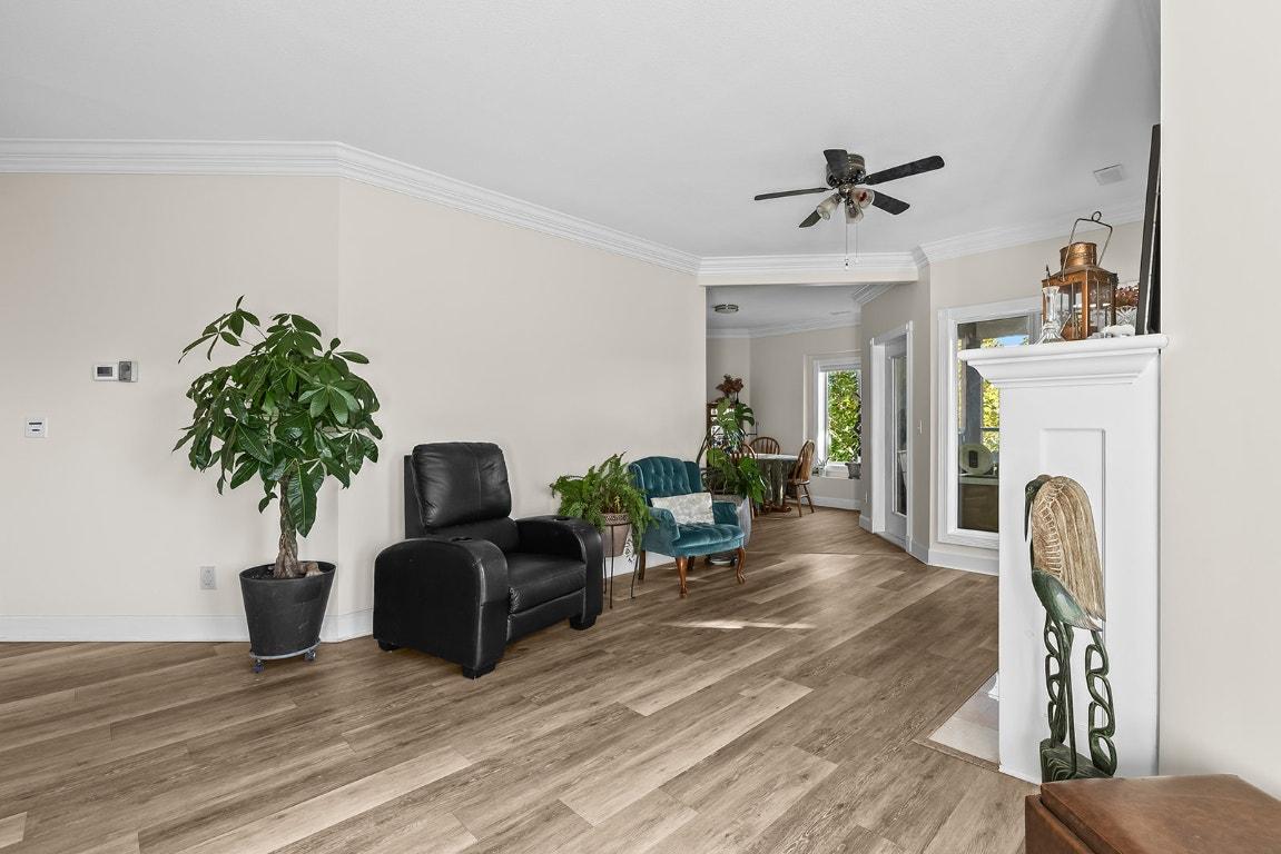 203-1940 Richter Street, Kelowna, BC - Indoor