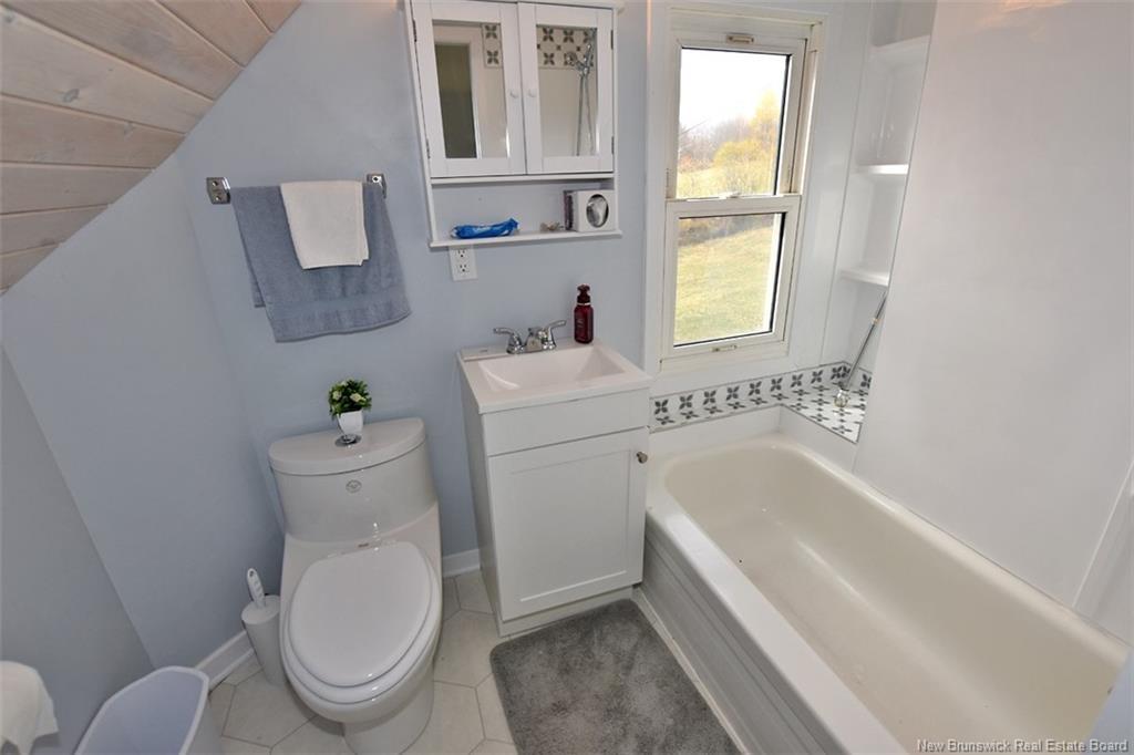 3224 104 Rte, Upper Hainesville, NB