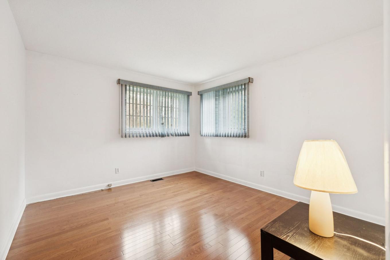 Chambre à coucher - 24 Rue Sunset, Gatineau (Gatineau), QC - Indoor Photo Showing Other Room