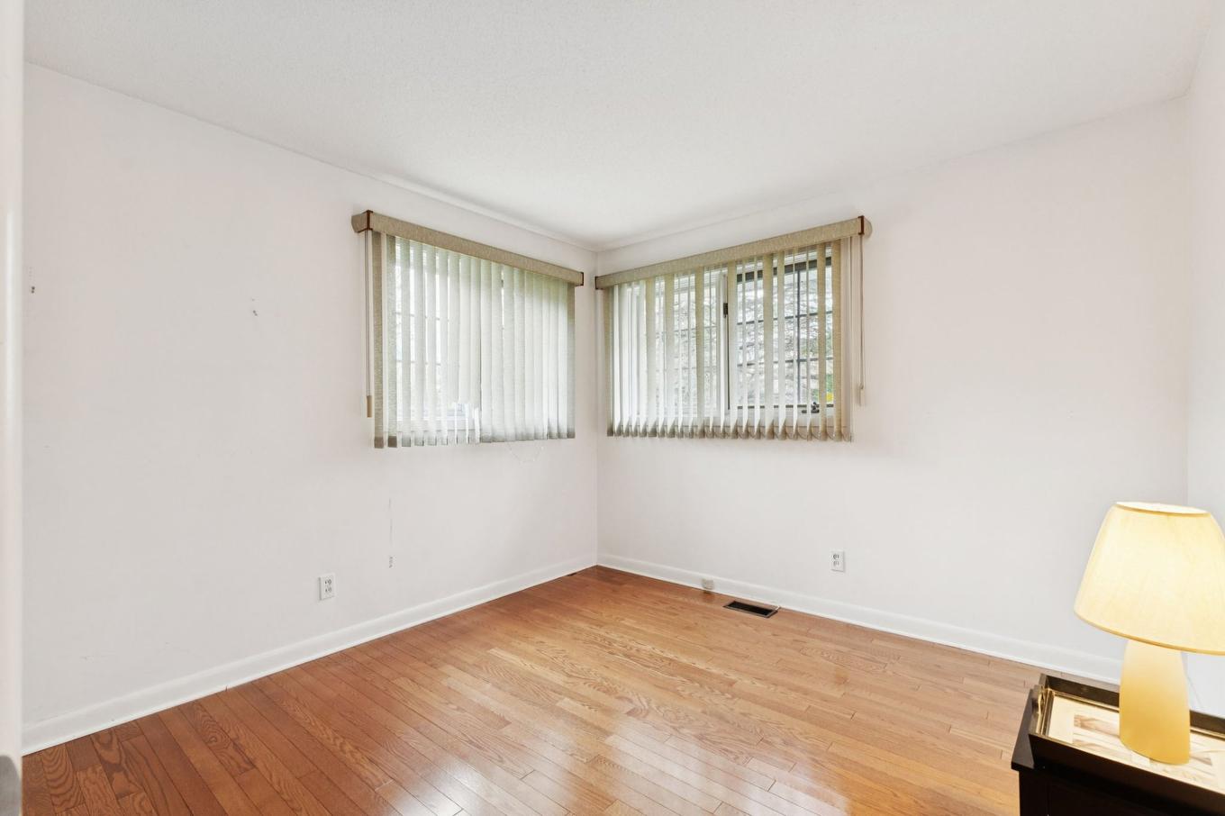 Chambre à coucher - 24 Rue Sunset, Gatineau (Gatineau), QC - Indoor Photo Showing Other Room