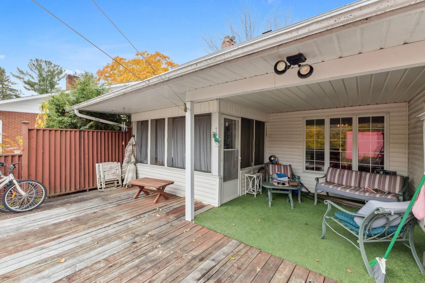 Extérieur - 572 Rue David, Gatineau (Buckingham), QC - Outdoor With Deck Patio Veranda With Exterior