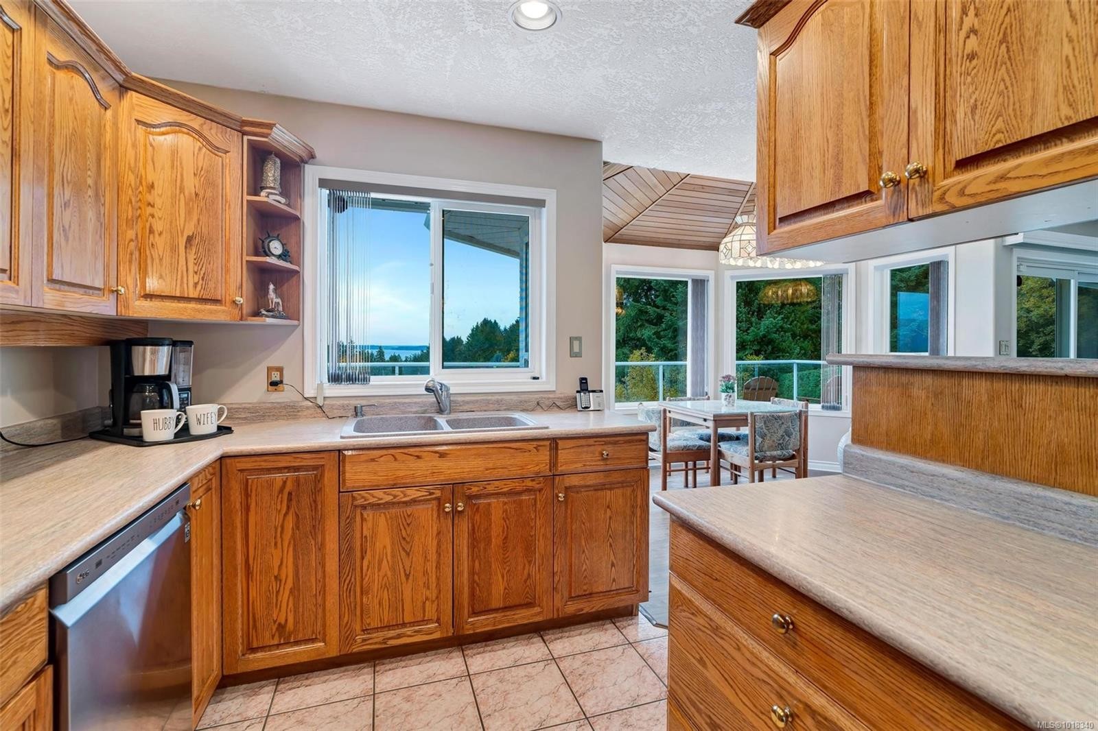 2446 Liggett Rd, Mill Bay, BC