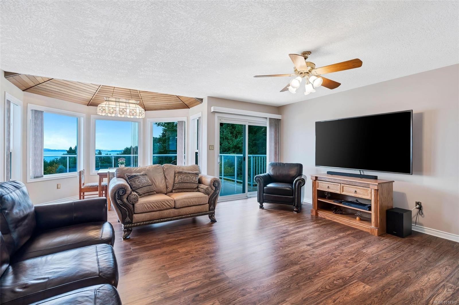 2446 Liggett Rd, Mill Bay, BC