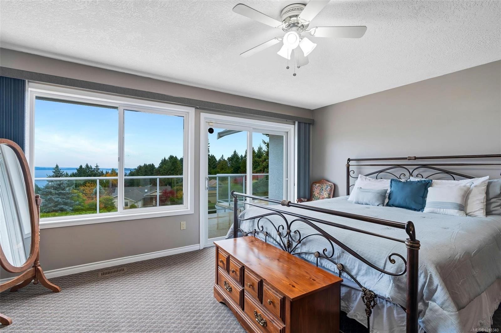 2446 Liggett Rd, Mill Bay, BC