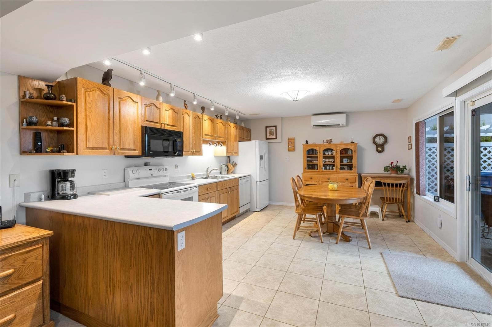 2446 Liggett Rd, Mill Bay, BC