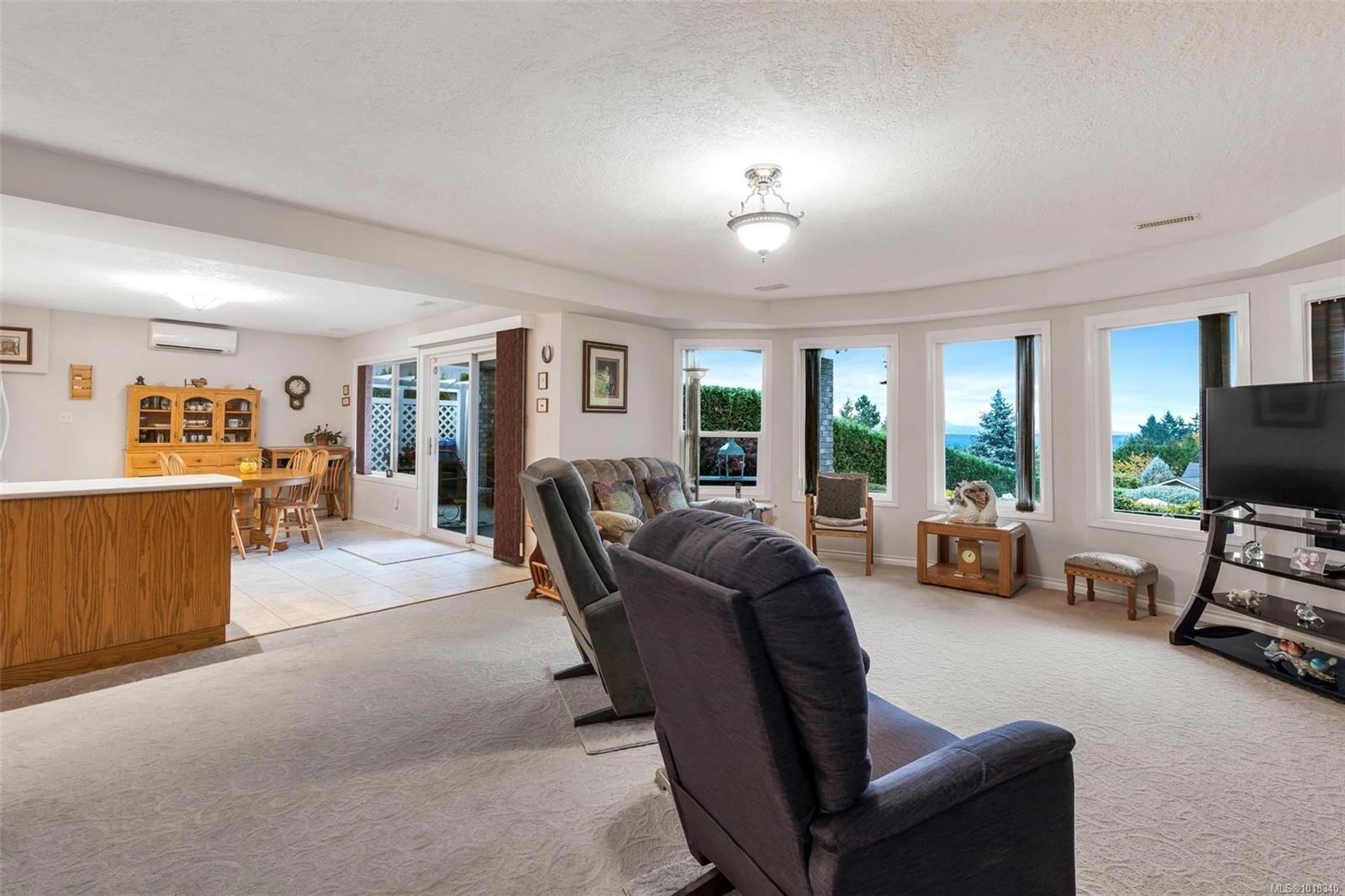 2446 Liggett Rd, Mill Bay, BC