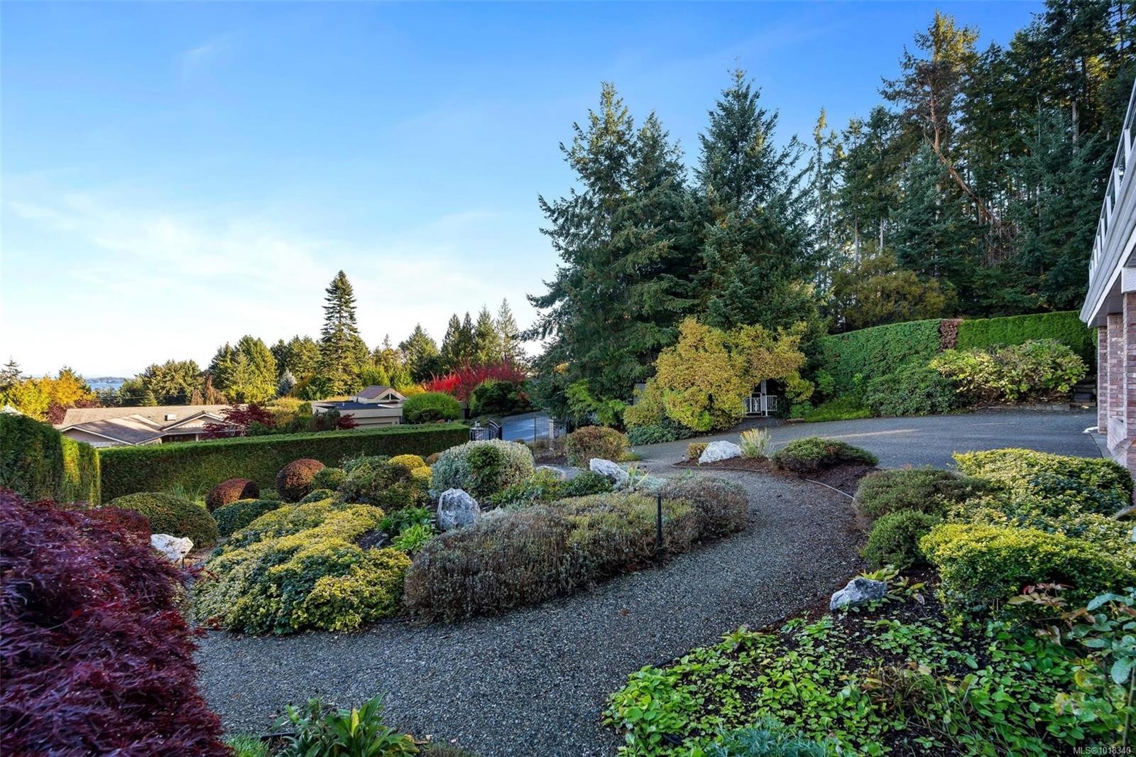 2446 Liggett Rd, Mill Bay, BC