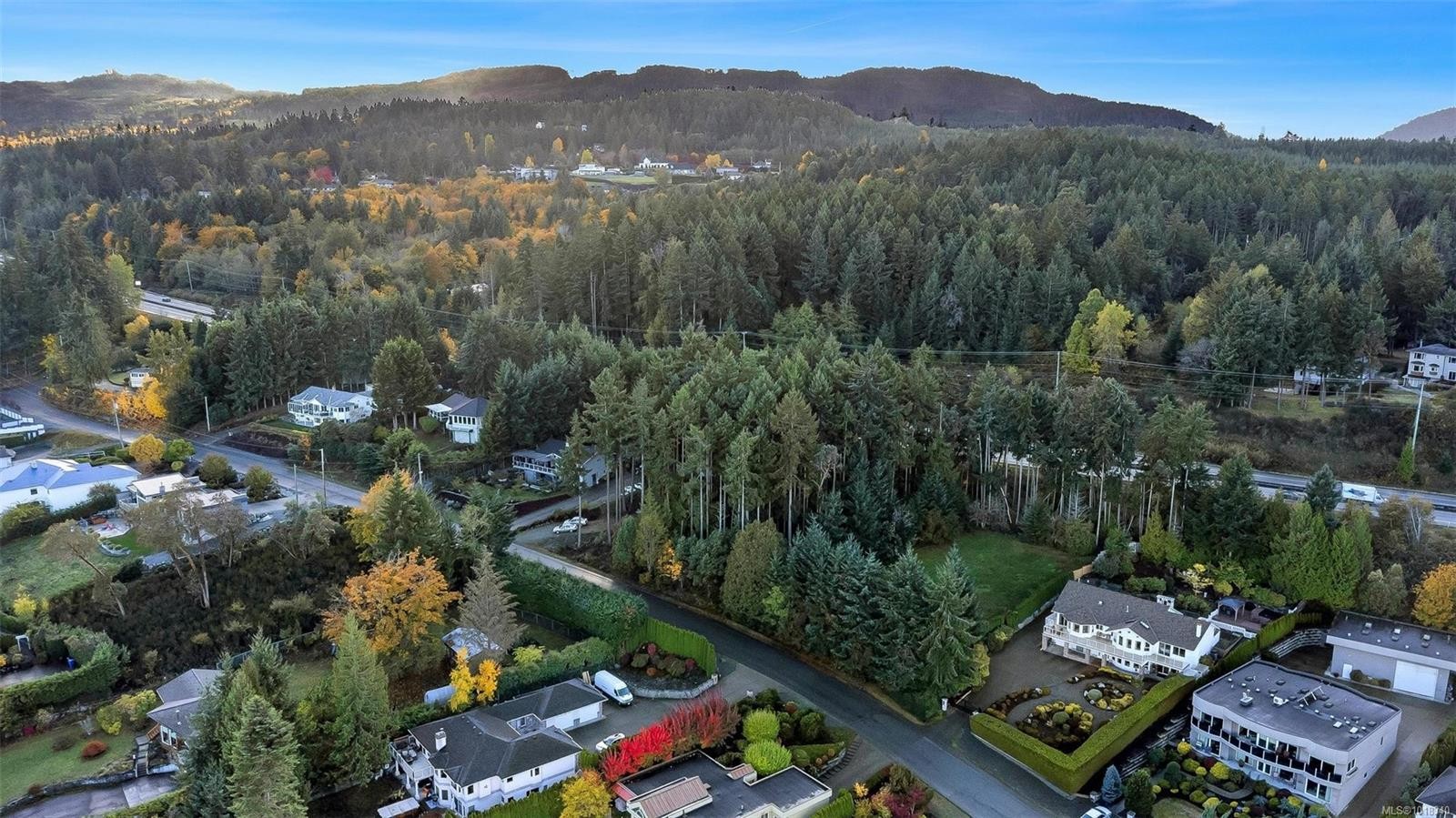 2446 Liggett Rd, Mill Bay, BC