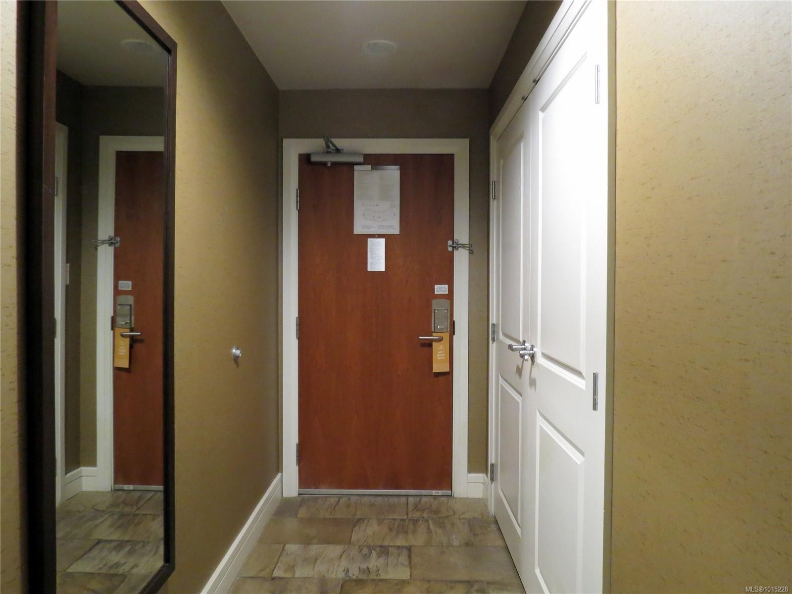 205/207D-1376 Lynburne Pl, Langford, BC - Indoor Photo Showing Other Room