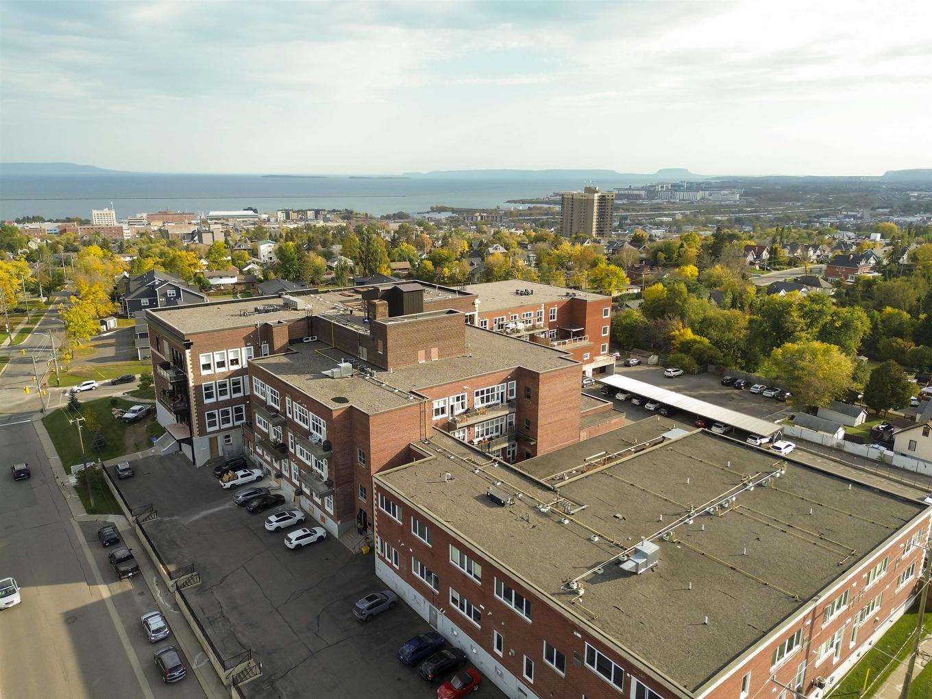 3211 96 High Street N, Thunder Bay, ON - Outdoor With View