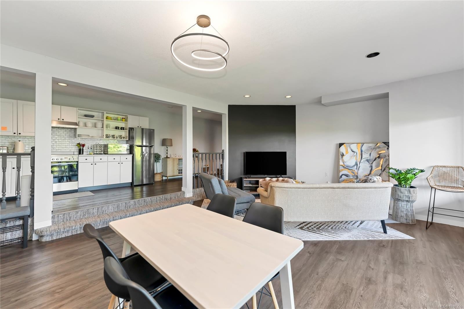 972 Seapearl Pl, Saanich, BC