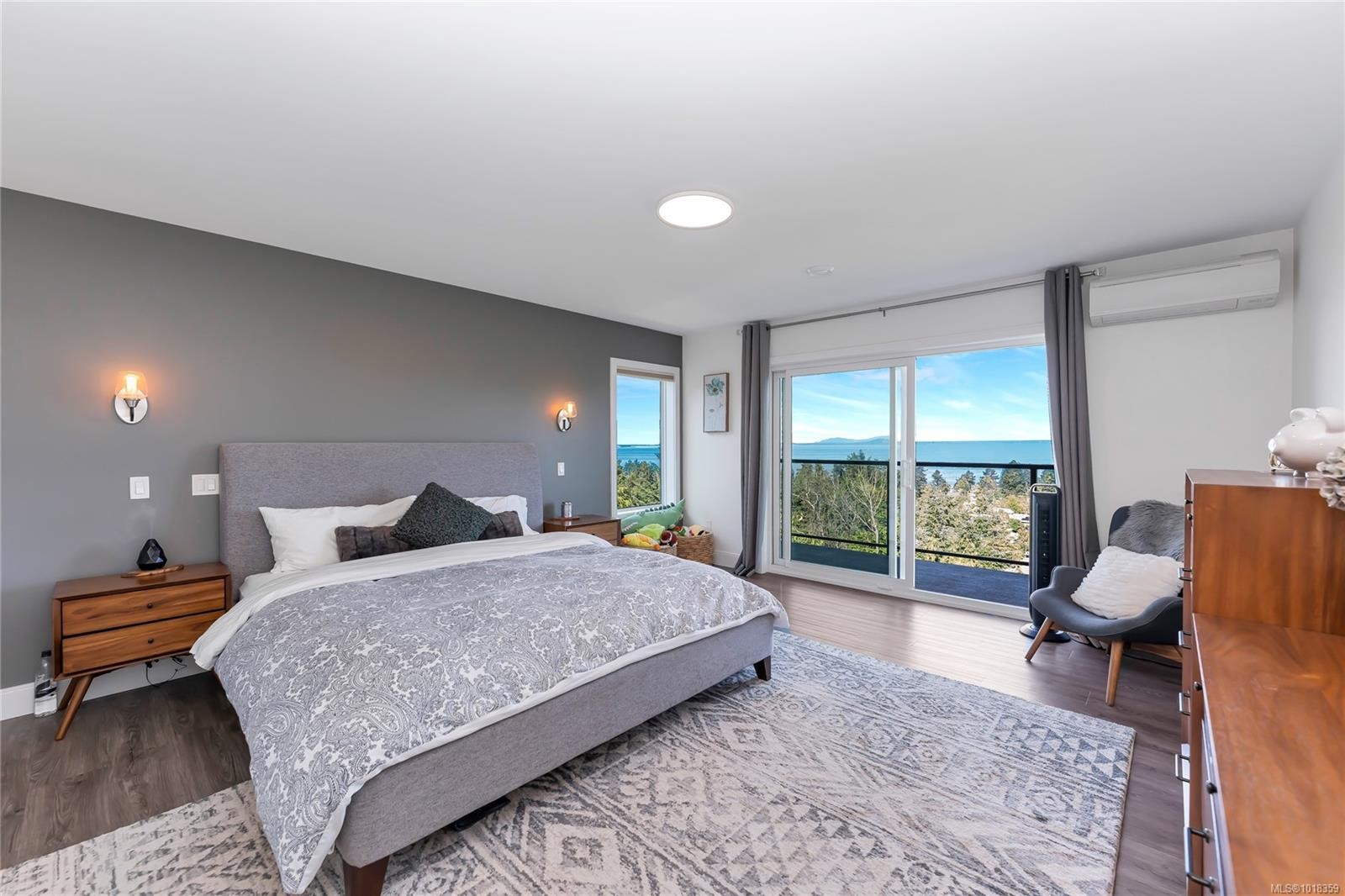 972 Seapearl Pl, Saanich, BC