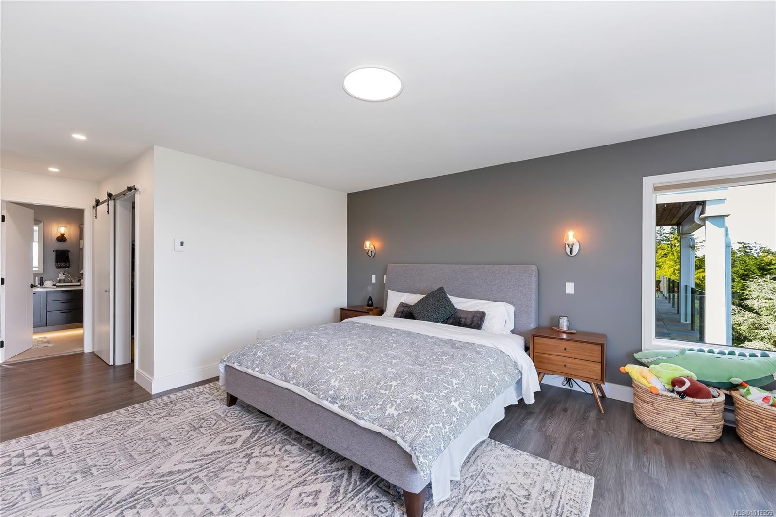 972 Seapearl Pl, Saanich, BC